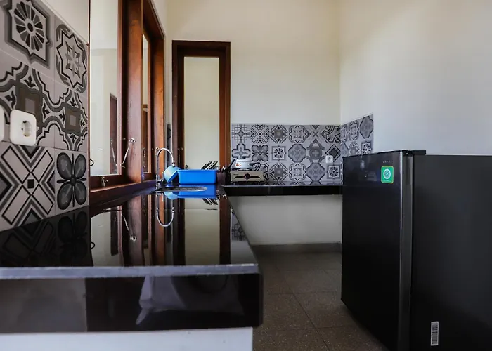 Modern And Private Kitchen - 2 3* Ubud